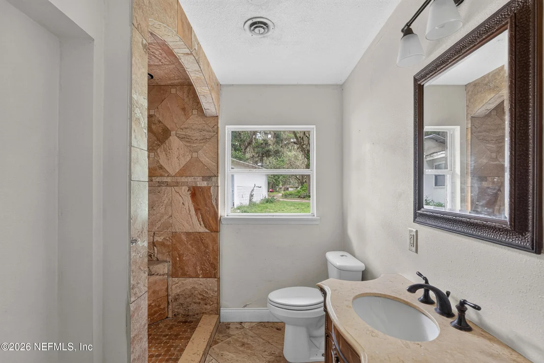 Photo of 7905 COLEE COVE Road