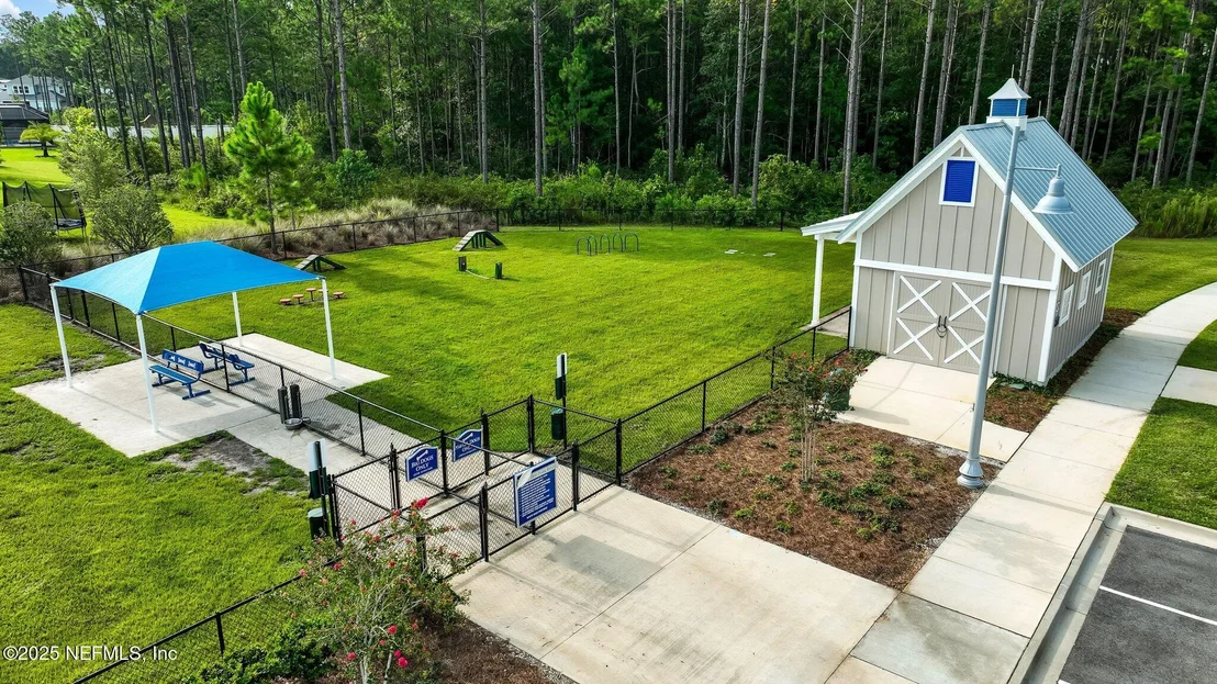 Photo of 70 CREEKMORE Drive