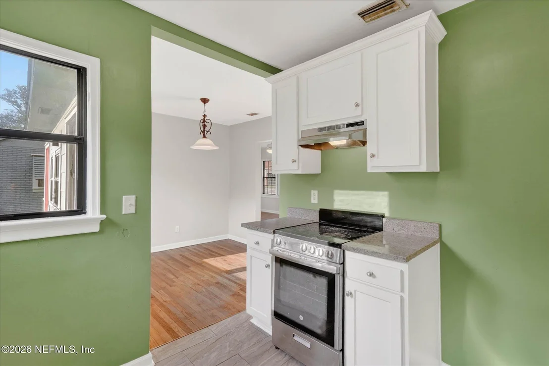 Photo of 2618 BAYVIEW Road