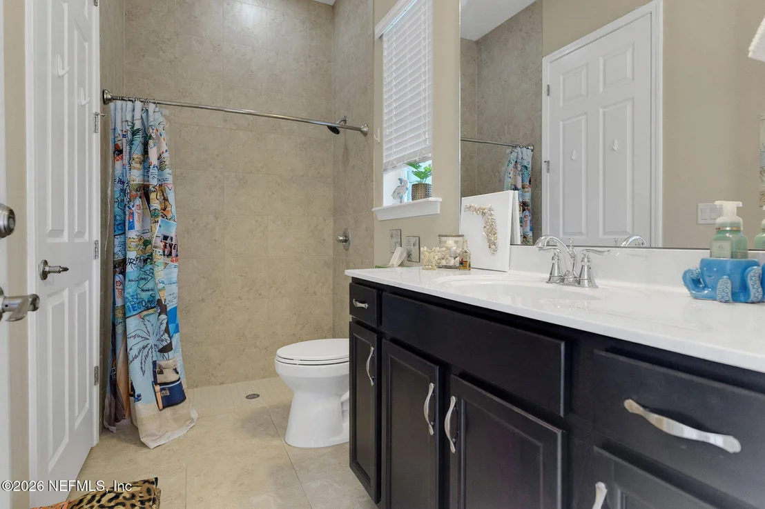 Photo of 137 ELLSWORTH Circle