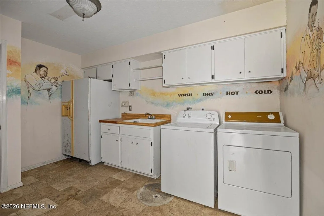 Photo of 5043 MARINERS POINT Drive
