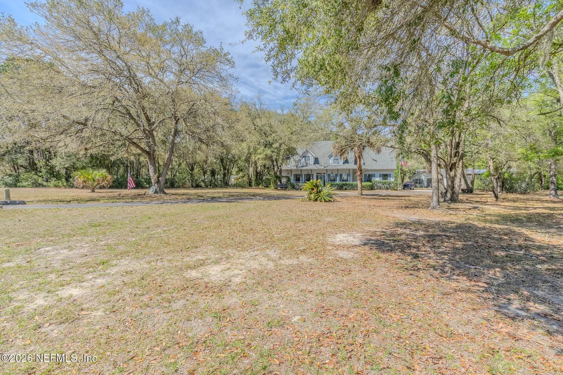 Photo of 1801 LAKE Road