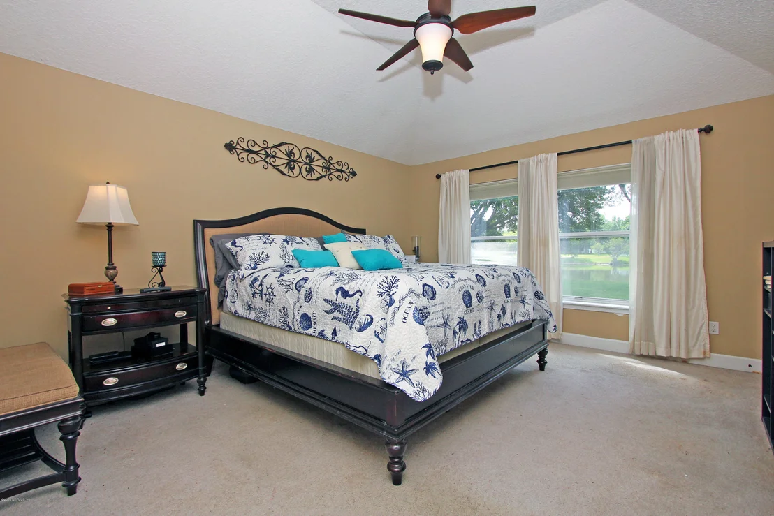 Photo of 124 IVY LAKES Drive