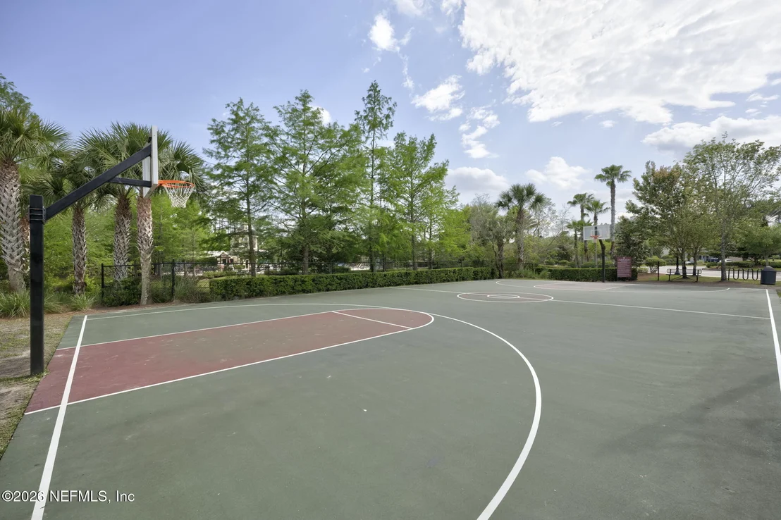 Photo of 389 SHETLAND Drive
