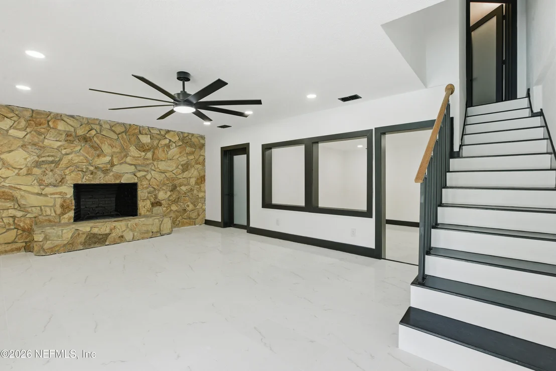 Photo of 802 ANTIGUA Road