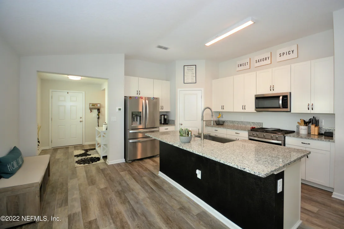 Photo of 38 NEWLAND Court