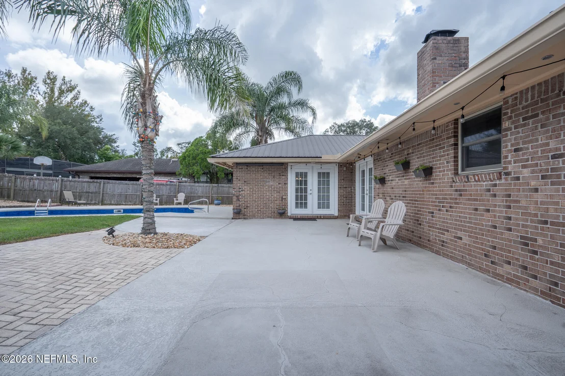 Photo of 377 FOXRIDGE Road
