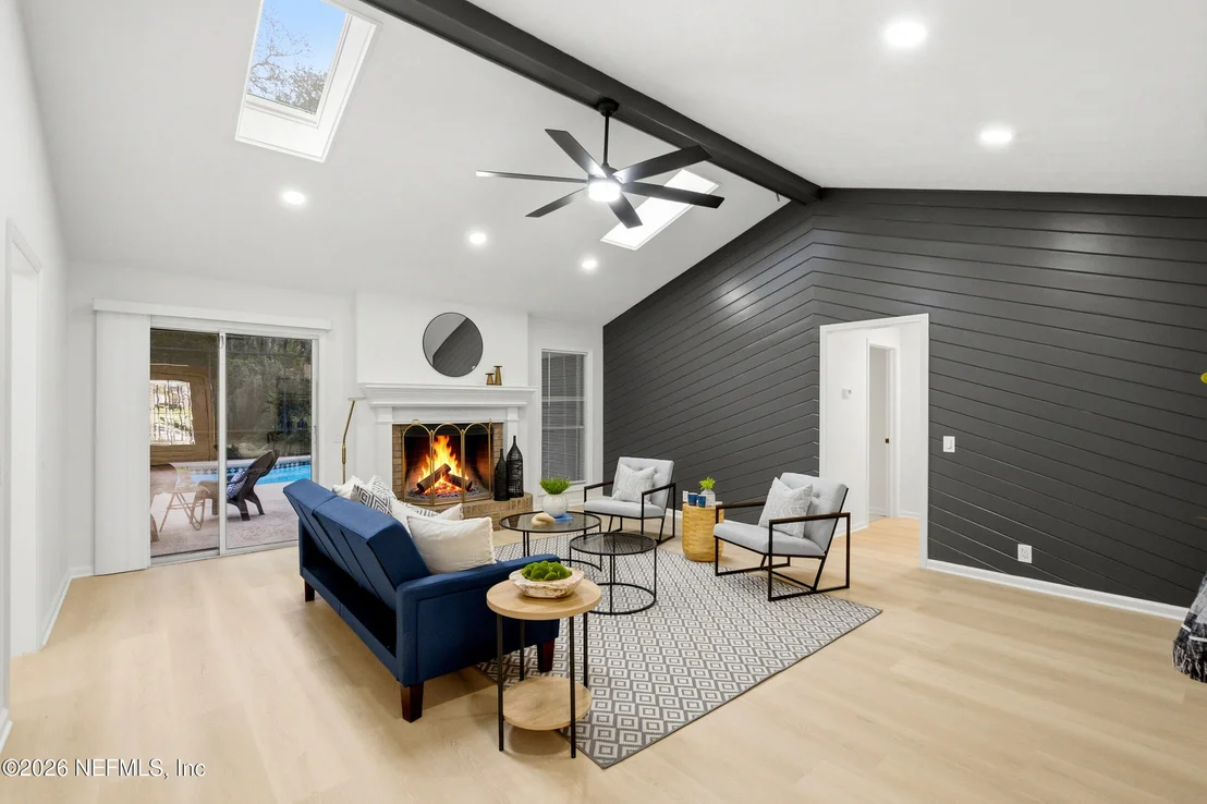 Photo of 4375 MAYWOOD Drive