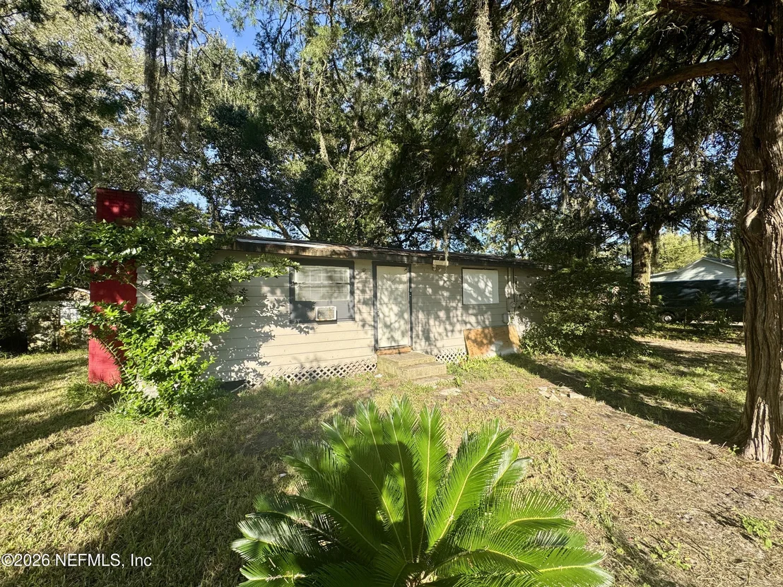 Photo of 6228 BLUEBIRD Road