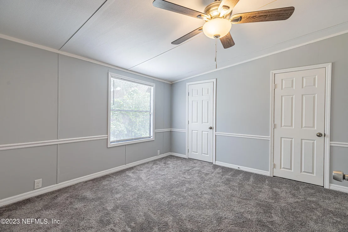Photo of 8377 STATE ROAD 100