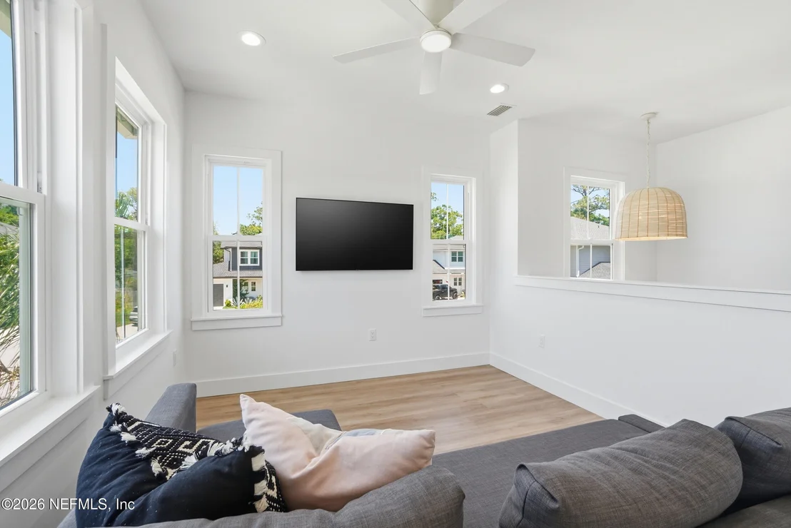 Photo of 3 RIO Lane