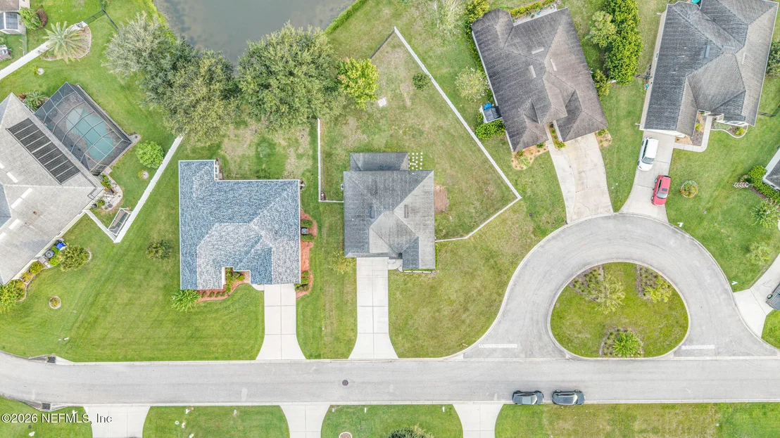 Photo of 219 DEERFIELD GLEN Drive