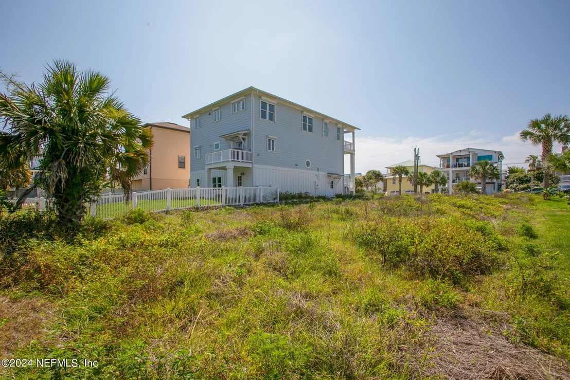 Photo of 26 ZAMORA Street