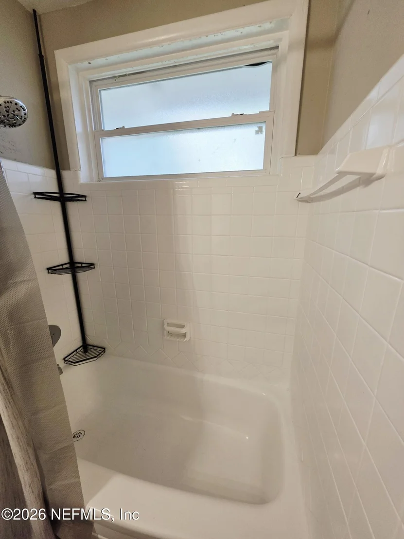 Photo of 10625 DODD Road