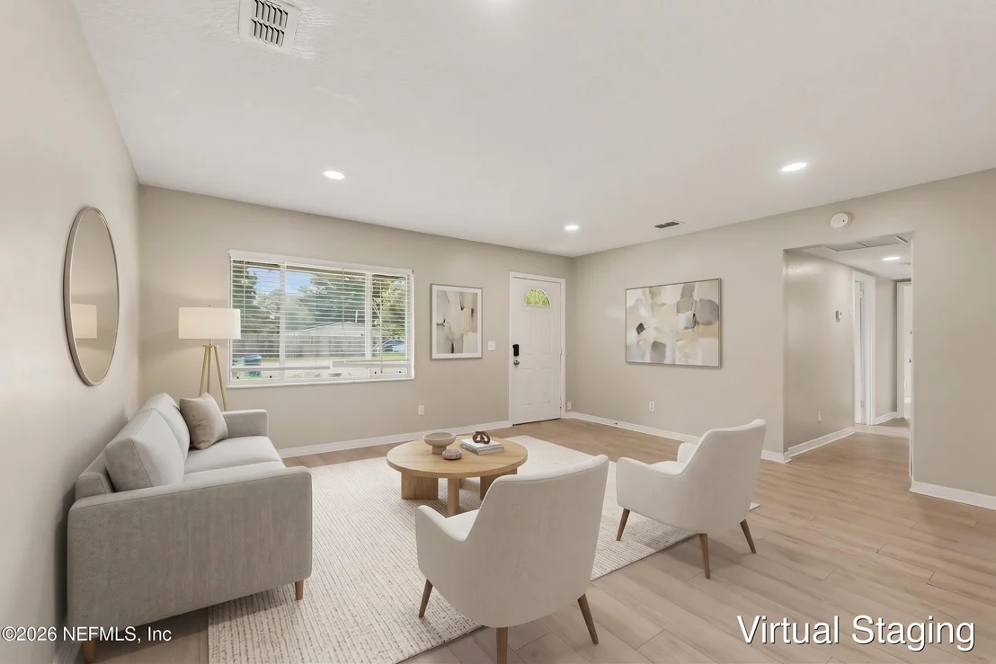 Photo of 6423 SHETLAND Road