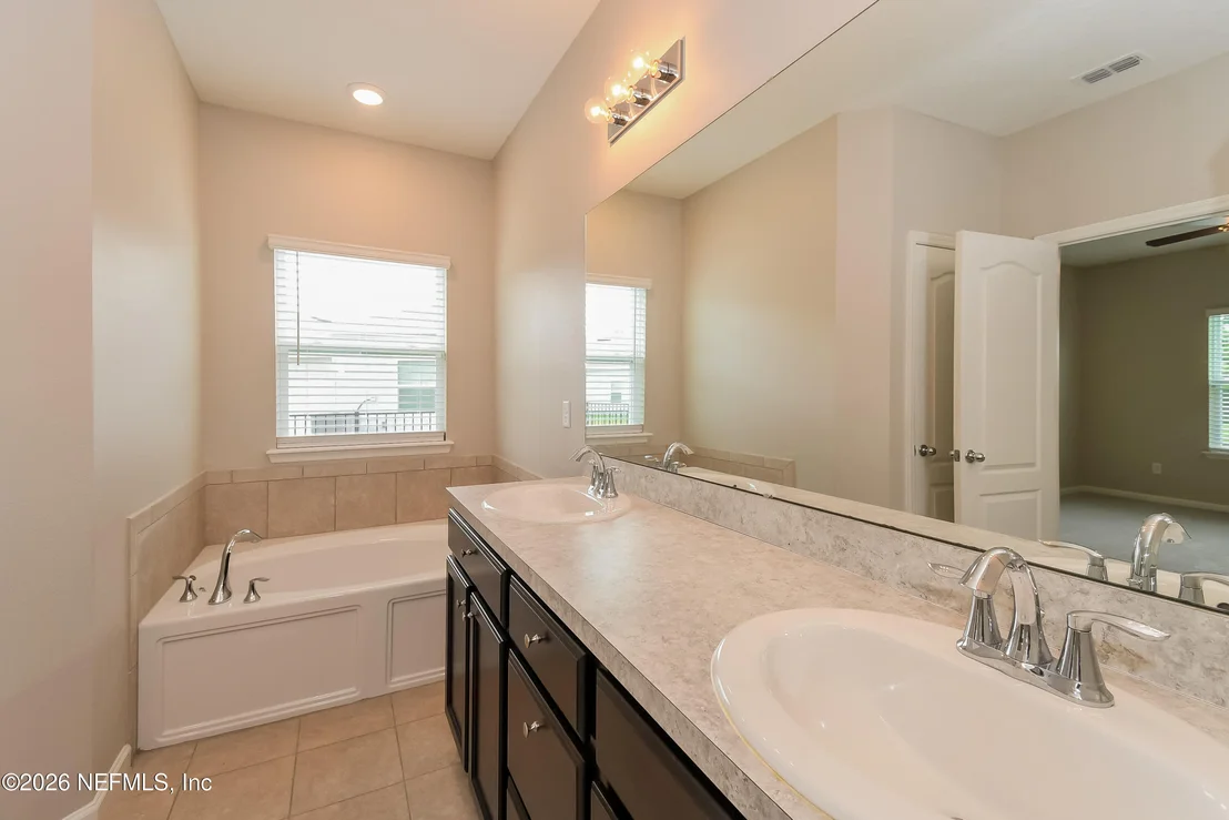 Photo of 10991 HAWS Lane