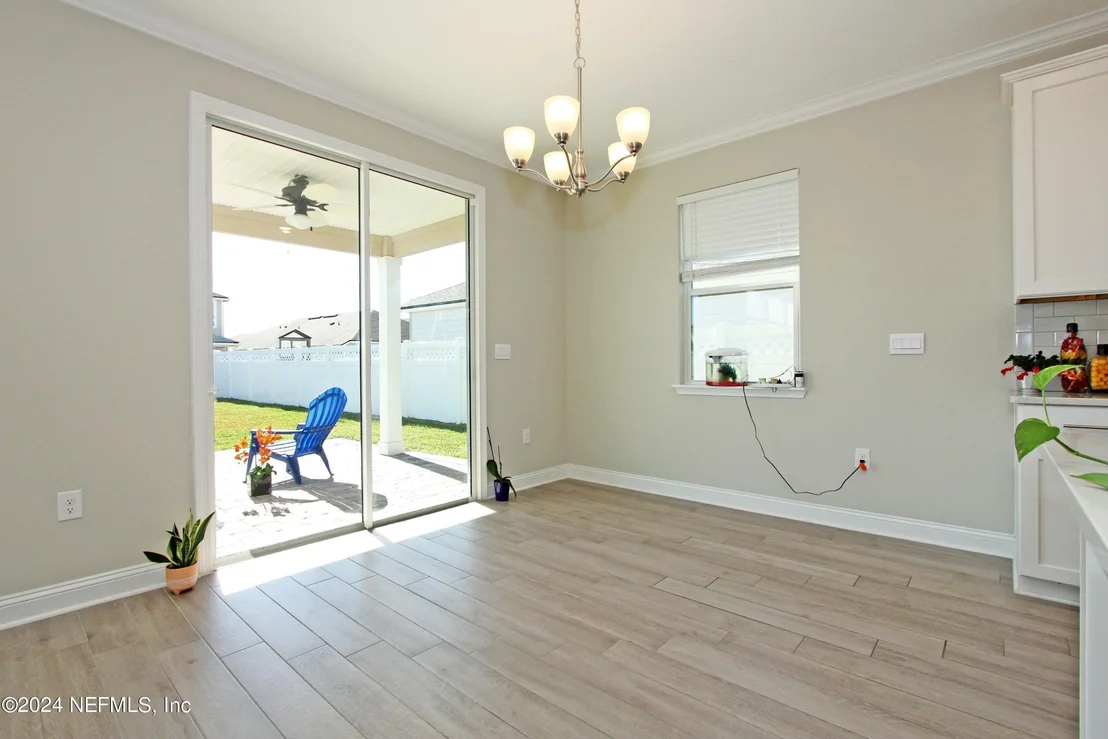 Photo of 242 SILVERLEAF VILLAGE Drive