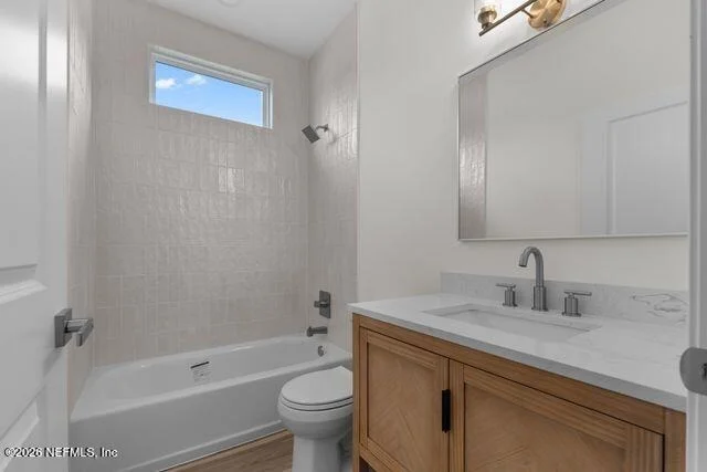 Photo of 44016 BREEZY Lane