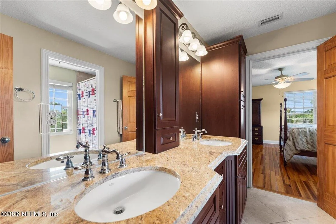 Photo of 9839 HECKSCHER Drive