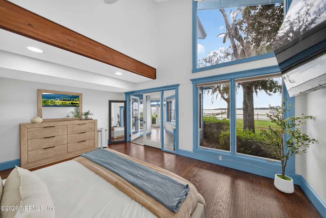 Photo of 13062 MANDARIN Road