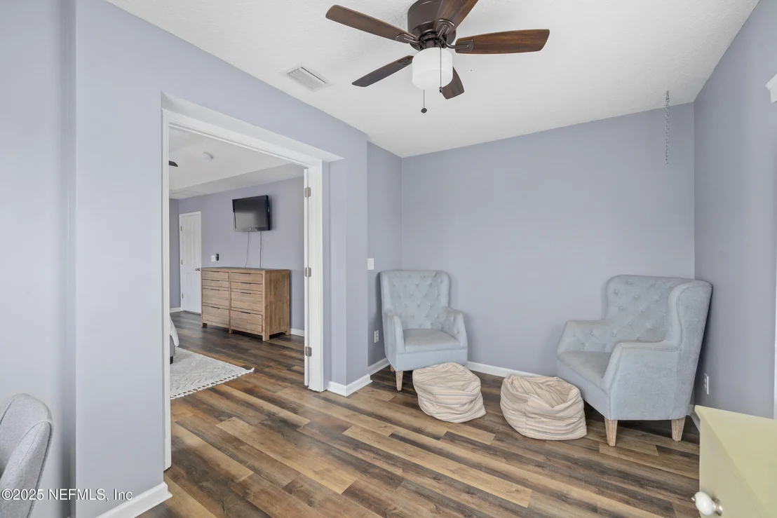 Photo of 708 FLOWERS Street