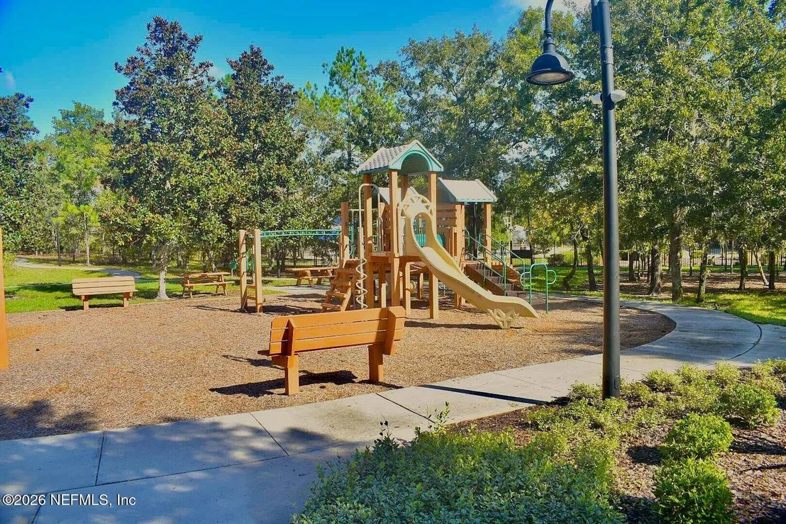 Photo of 1124 PERSIMMON Drive