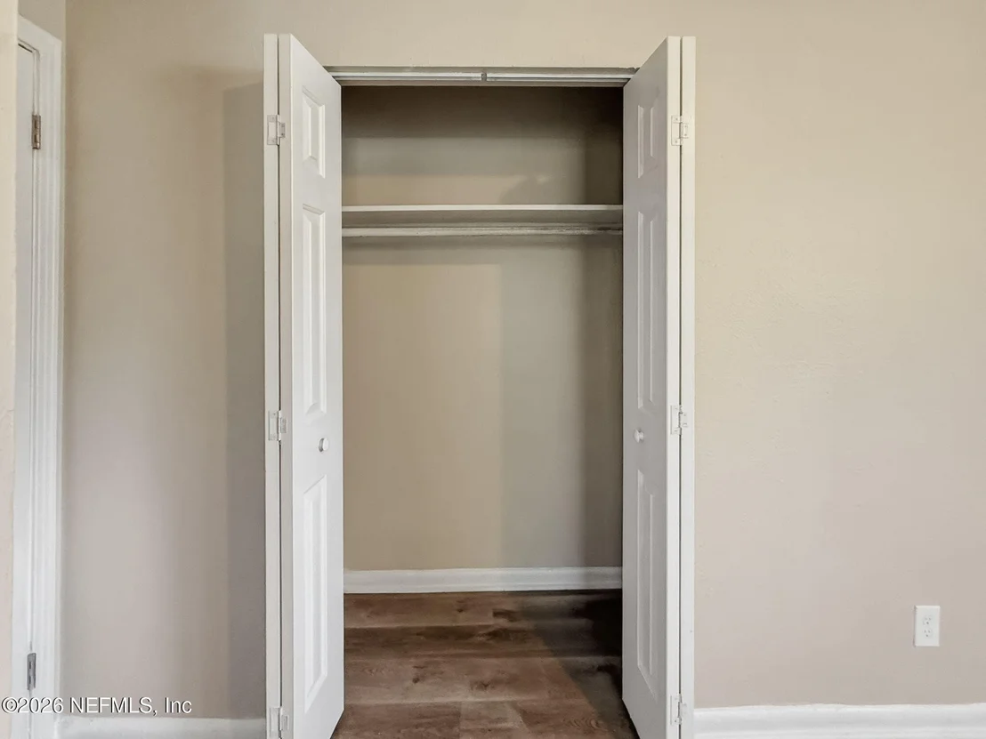 Photo of 5233 DALLEN LEA Drive