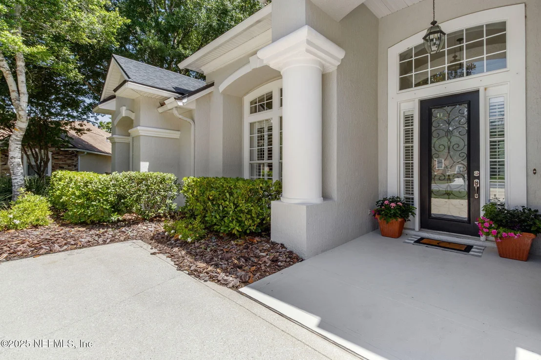Photo of 724 PINEY Place