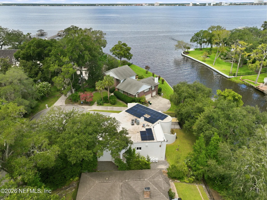 Photo of 715 RIO LINDO Drive