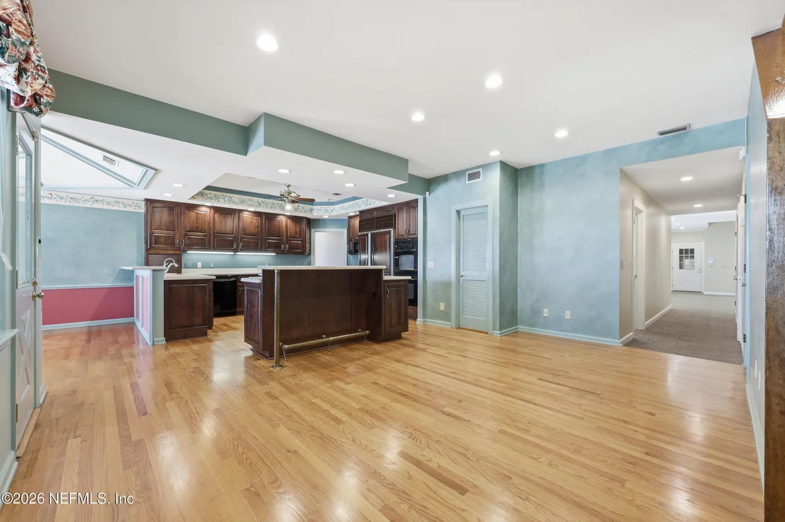 Photo of 2957 FOREST Circle