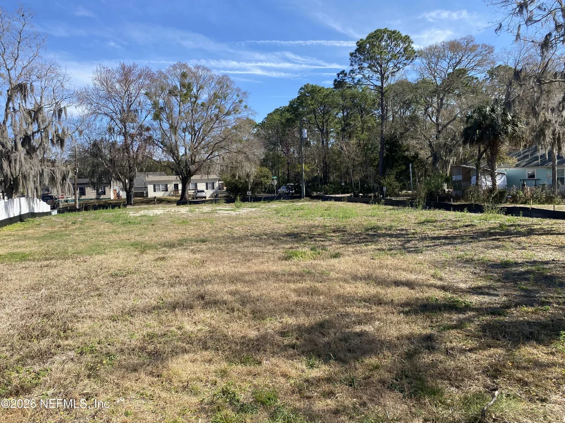 Photo of 3581 EVERNIA Street
