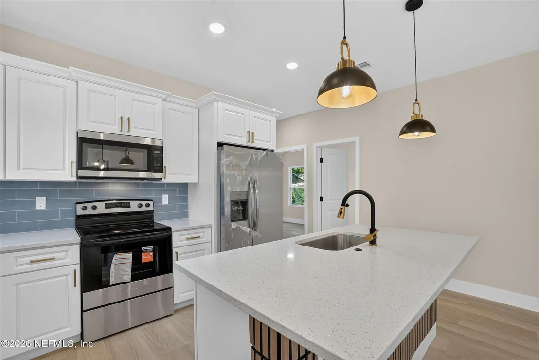 Photo of 4399 KENNDLE Road