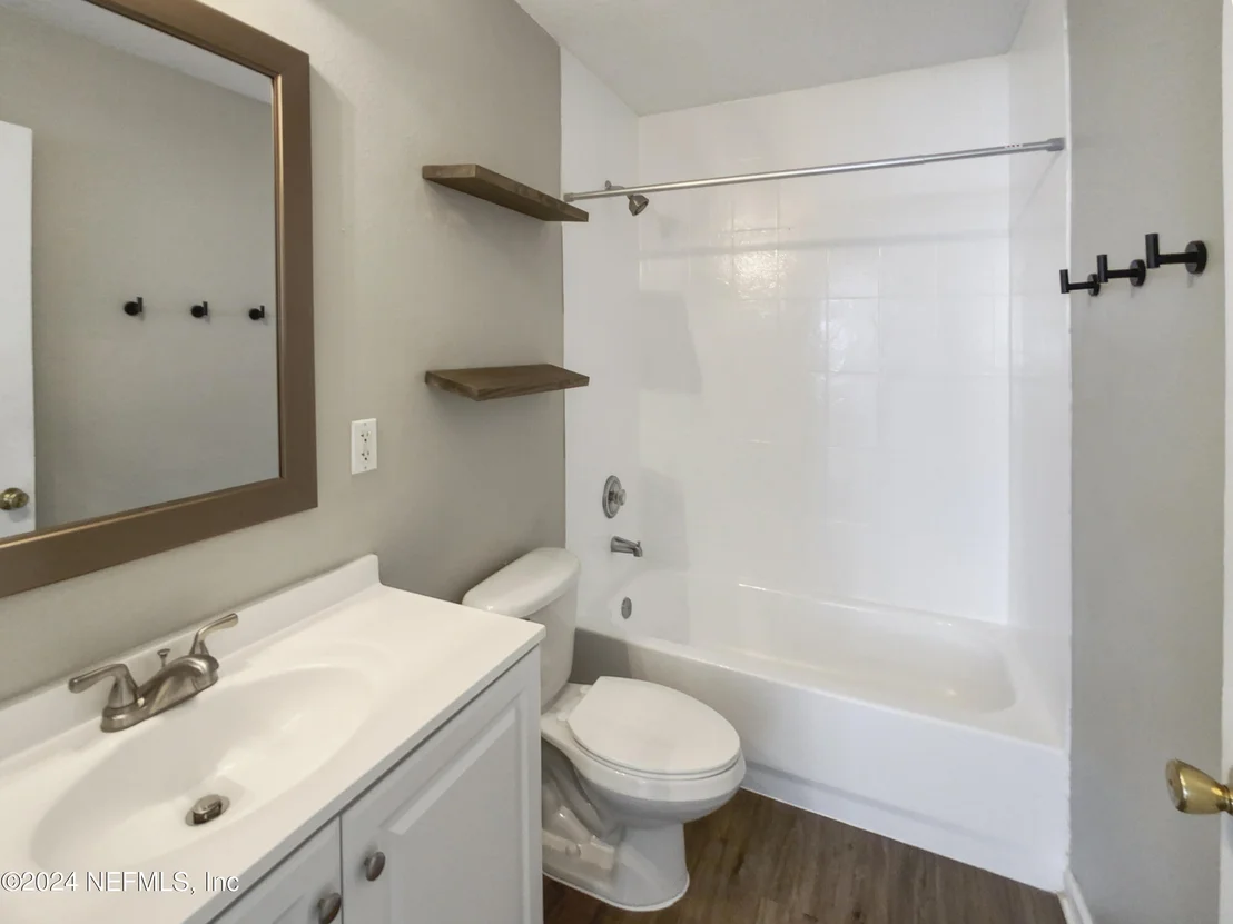 Photo of 6336 DELACY Road