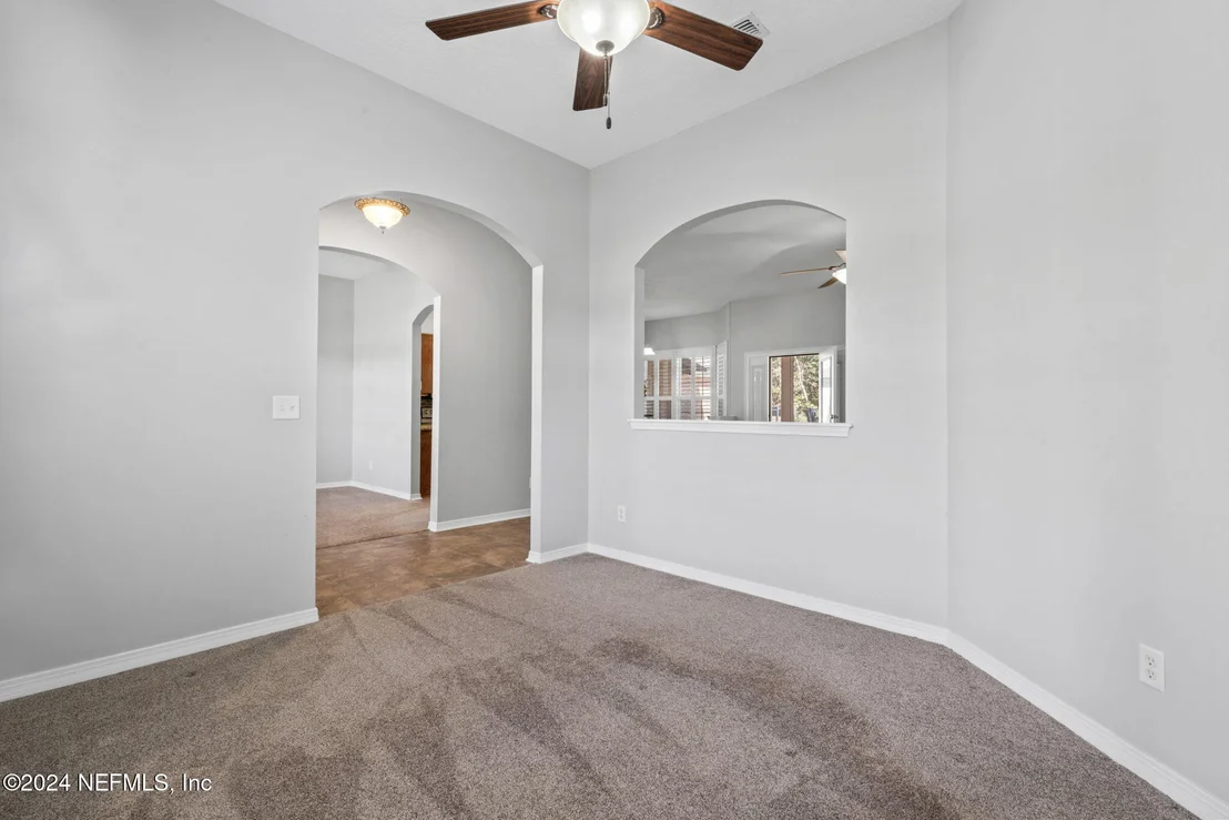 Photo of 44017 GREEN MEADOWS Lane