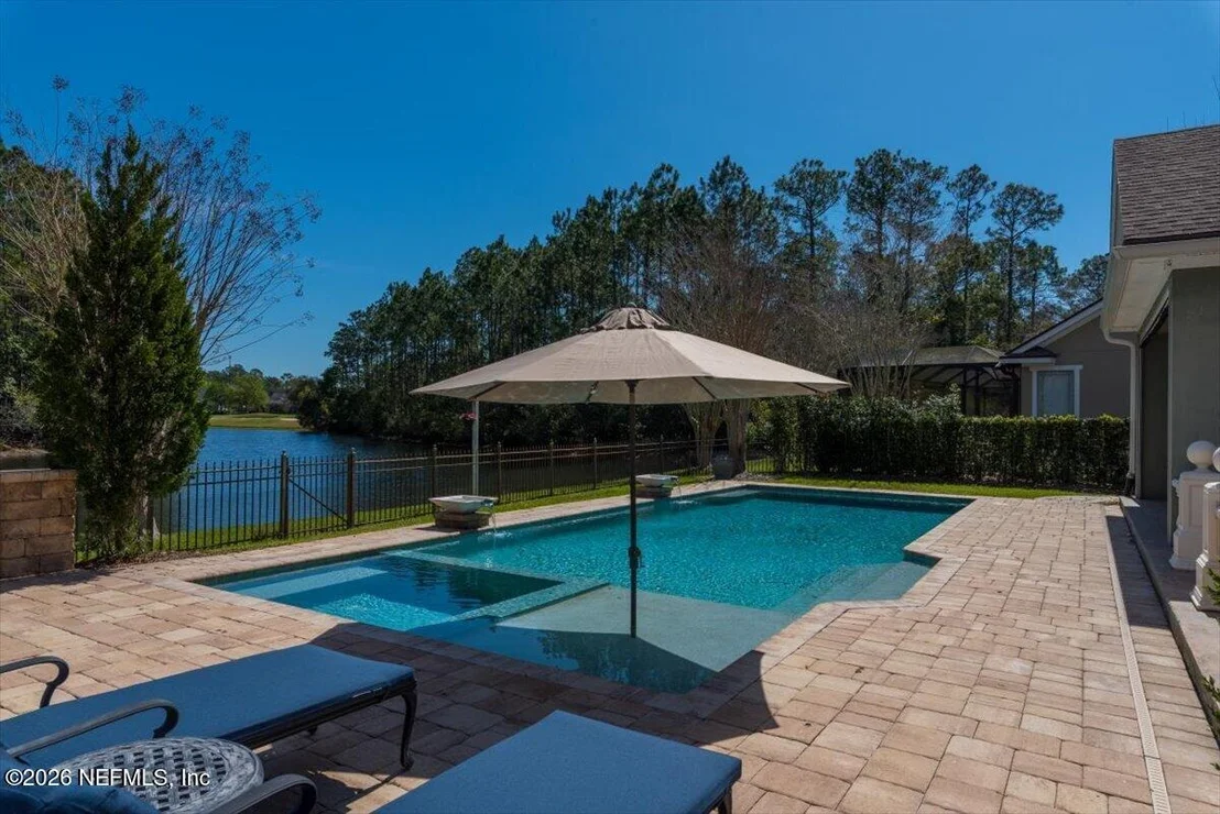 Photo of 844 EAGLE POINT Drive
