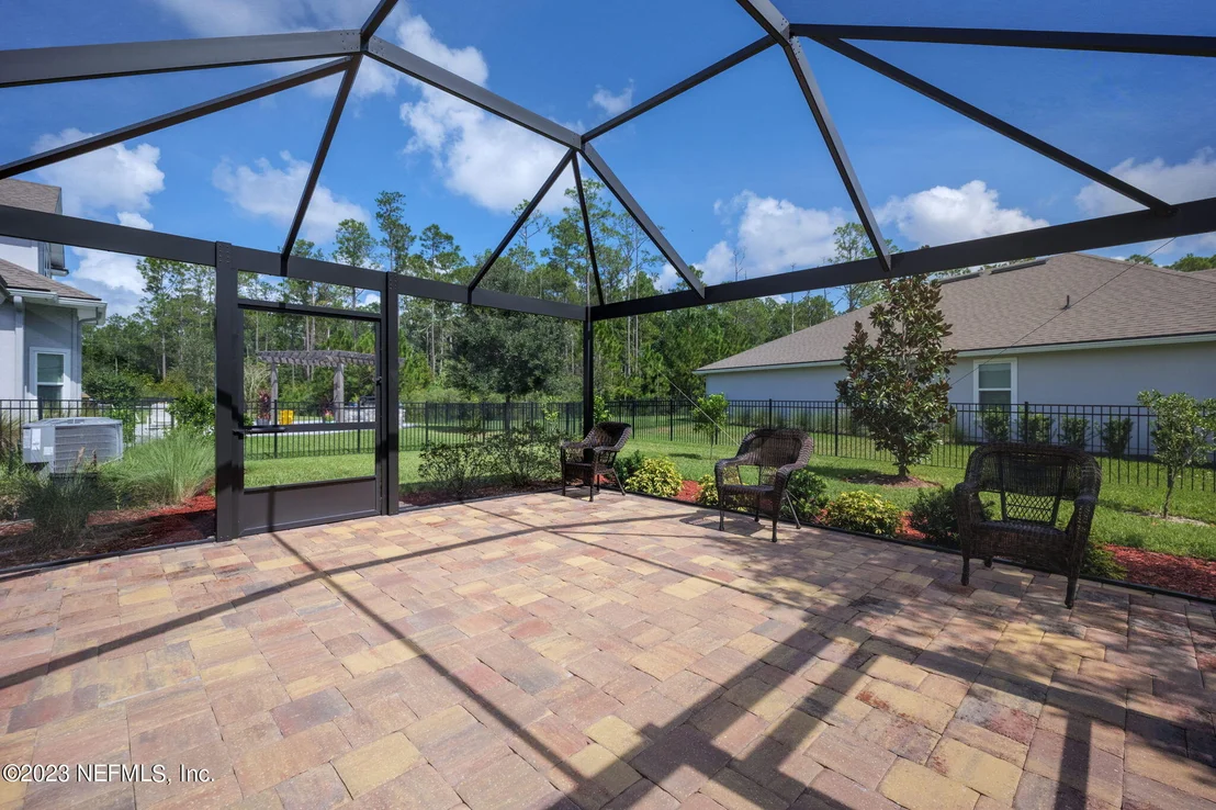 Photo of 210 CEDARSTONE Way