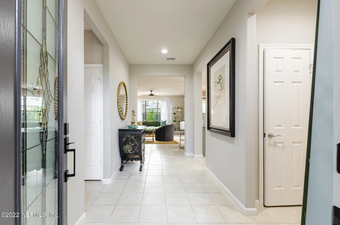 Photo of 203 RIVER RUN Boulevard