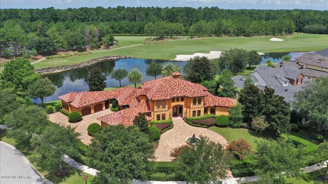 Photo of 1180 REGISTRY Boulevard