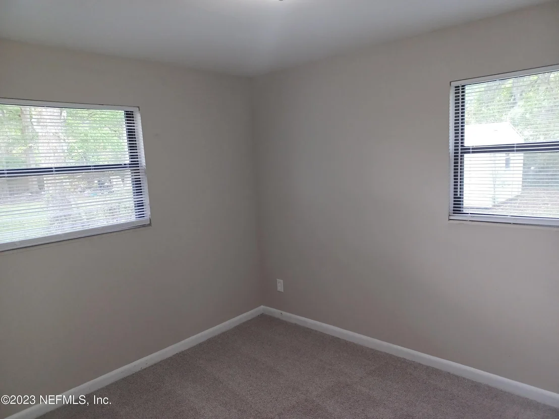 Photo of 7024 CLOVIS Road