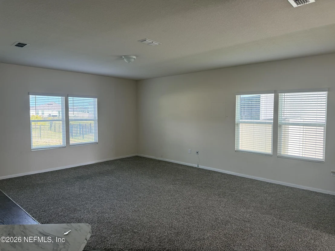 Photo of 150 AVEIRO Way