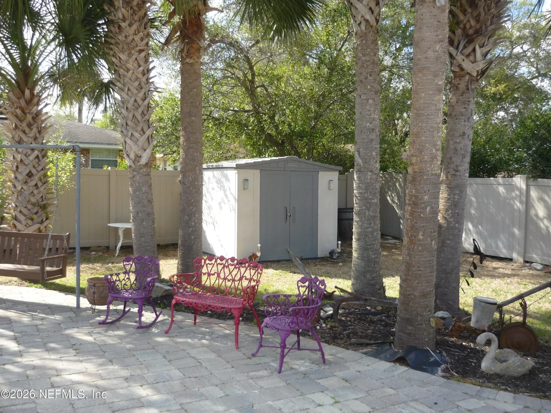 Photo of 1932 DALAMON Street