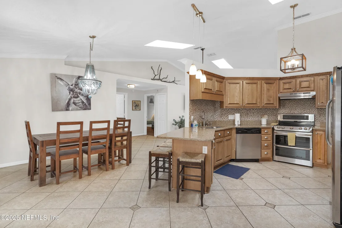 Photo of 404 FOURTEENTH Street