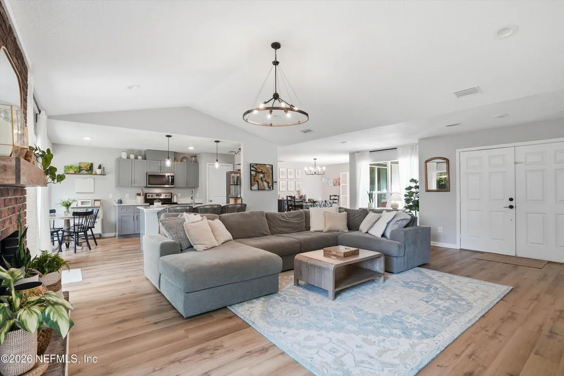 Photo of 470 KEVIN Drive