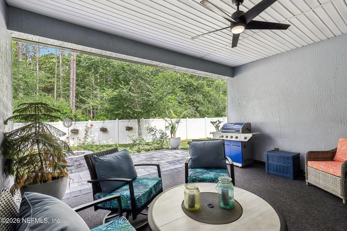 Photo of 910 LAUREL VALLEY Drive