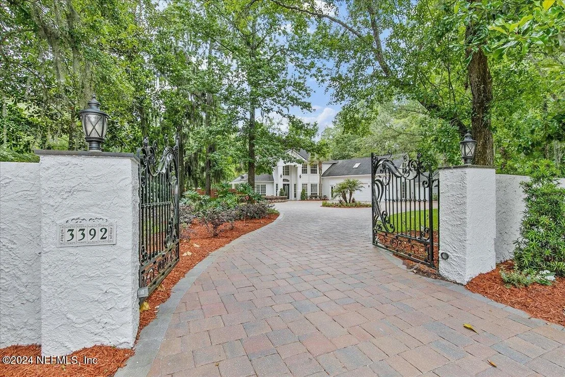 Photo of 3392 MARBON Road