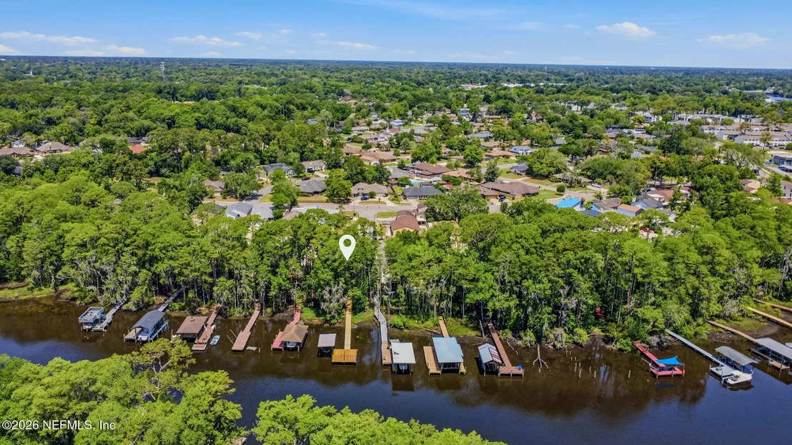Photo of 5534 MARINERS COVE Drive