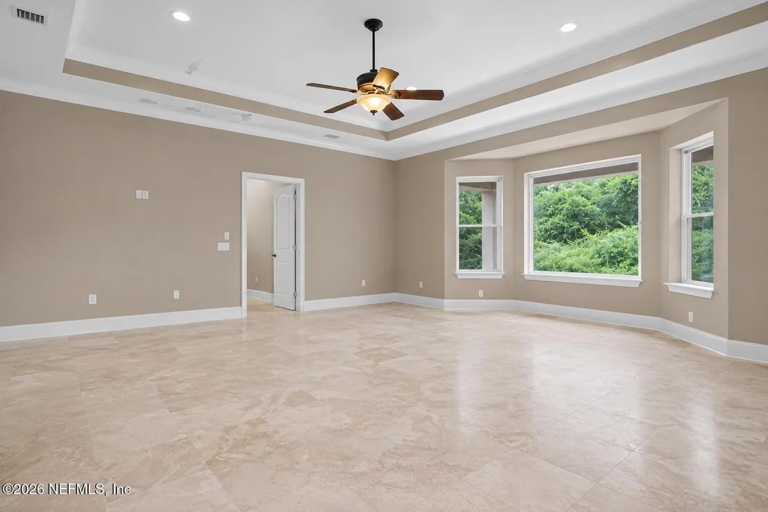 Photo of 164 N RIVER Drive