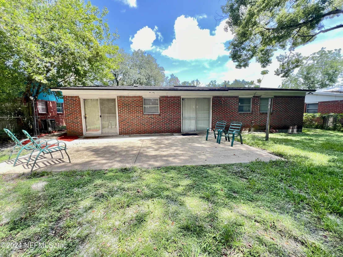 Photo of 7440 LEROY Drive