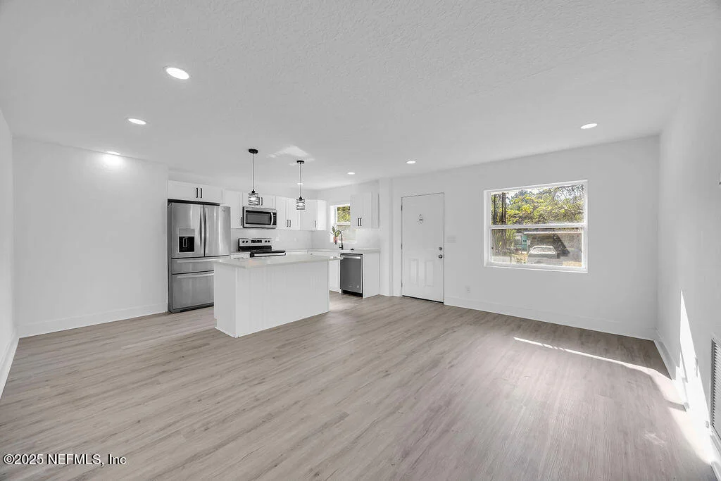 Photo of 5489 OAK FOREST Drive