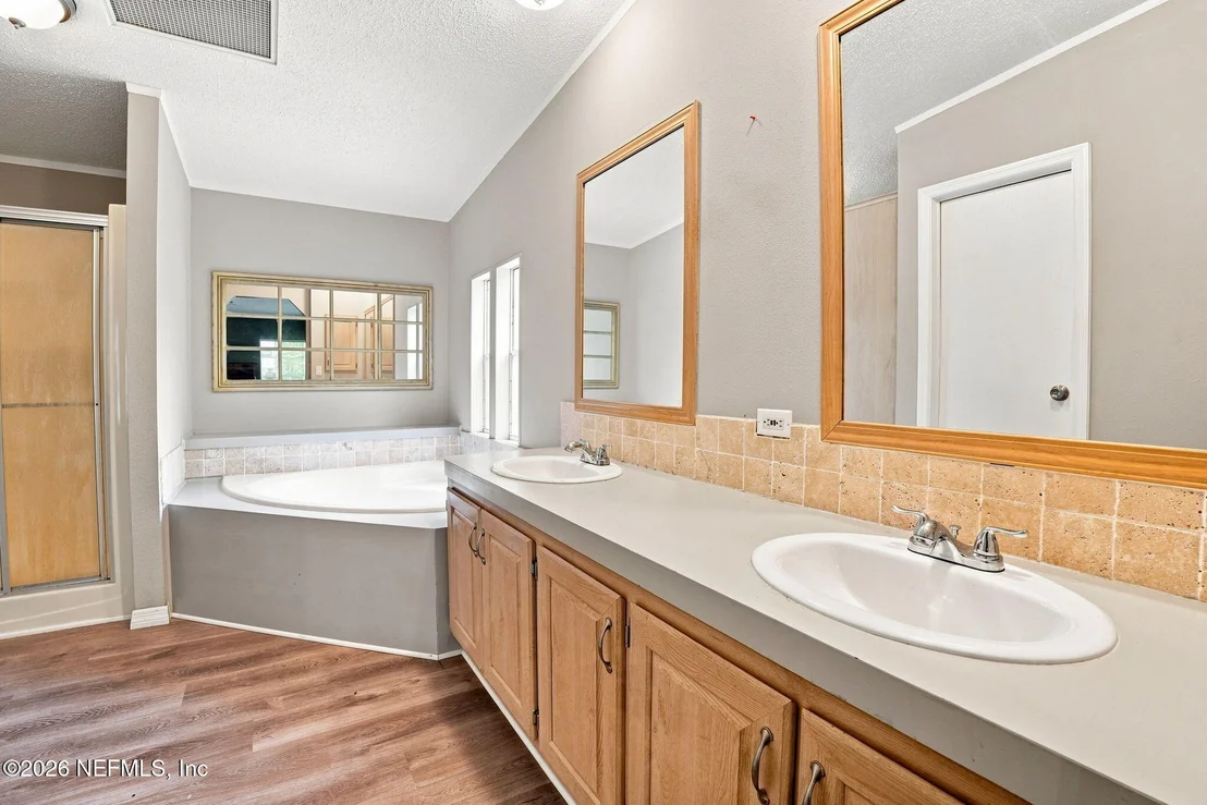 Photo of 1483 NOLAN Road